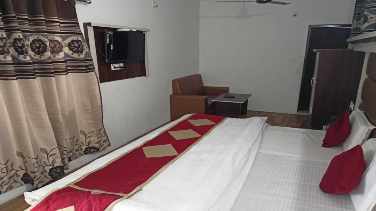Hotel Lords Paradise 格德拉 外观 照片