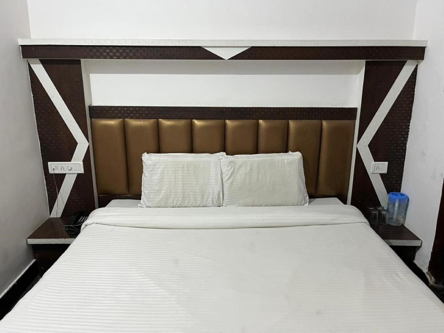 Hotel Lords Paradise 格德拉 外观 照片